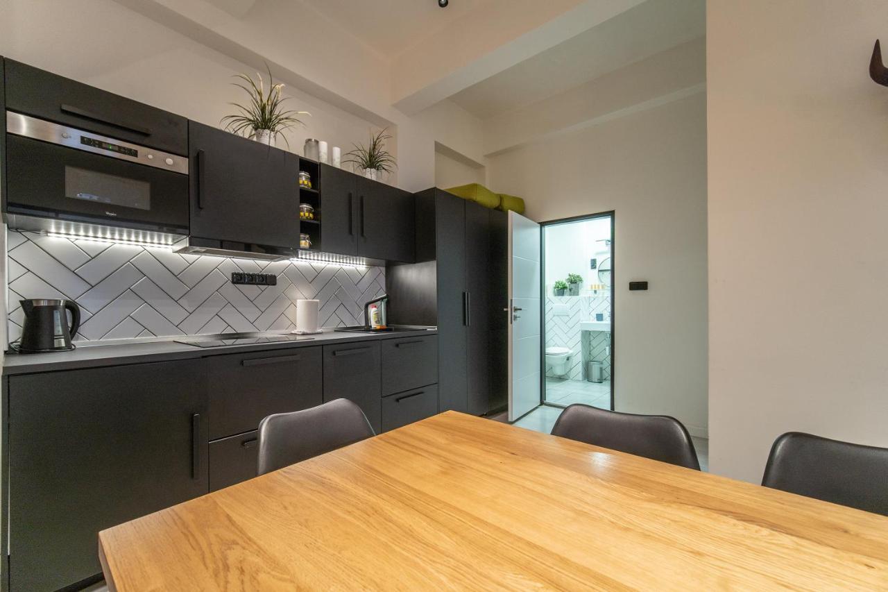 Sunny Central Apartment On Wenceslas Square By Easybnb براغ المظهر الخارجي الصورة