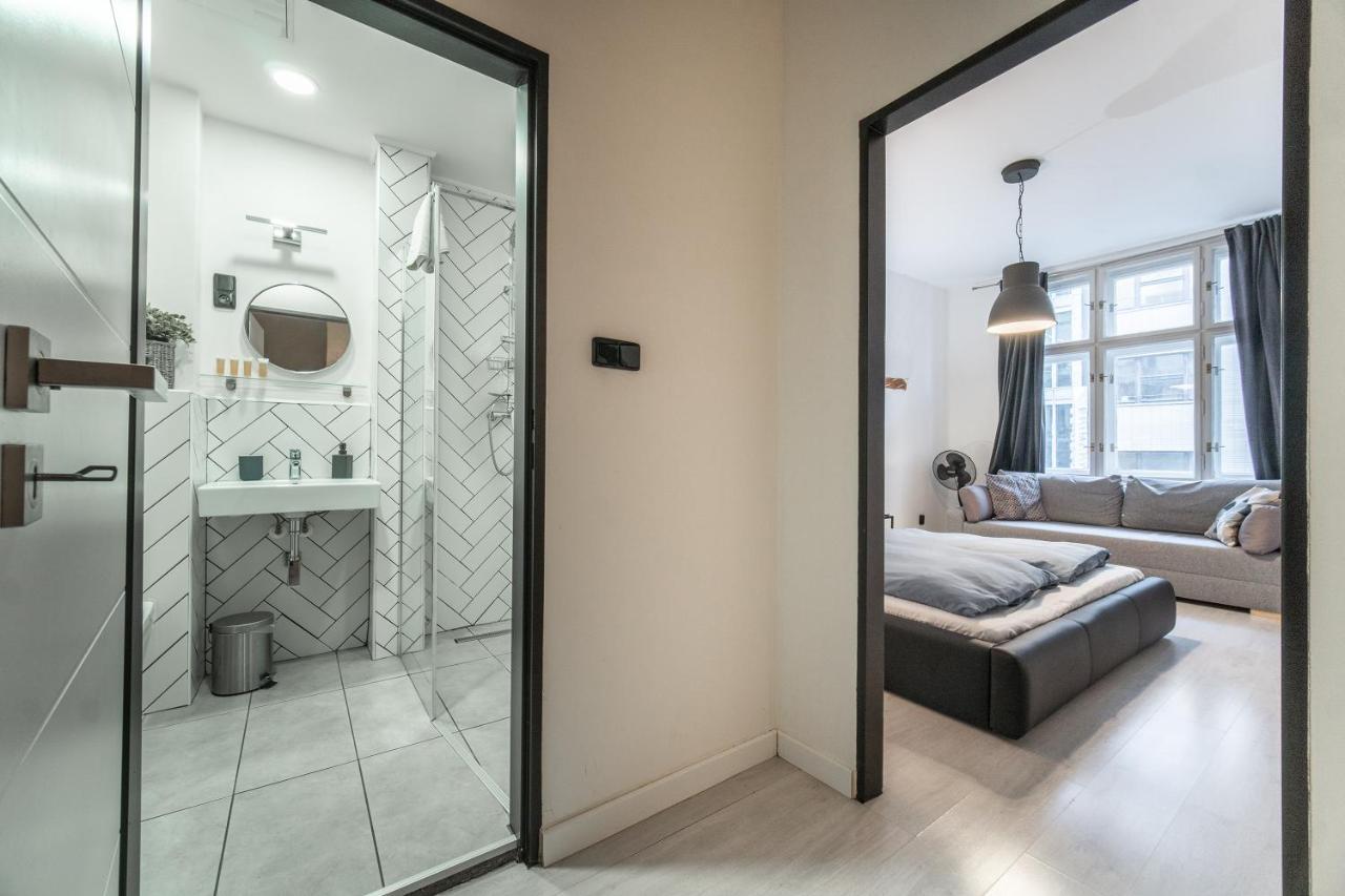 Sunny Central Apartment On Wenceslas Square By Easybnb براغ المظهر الخارجي الصورة