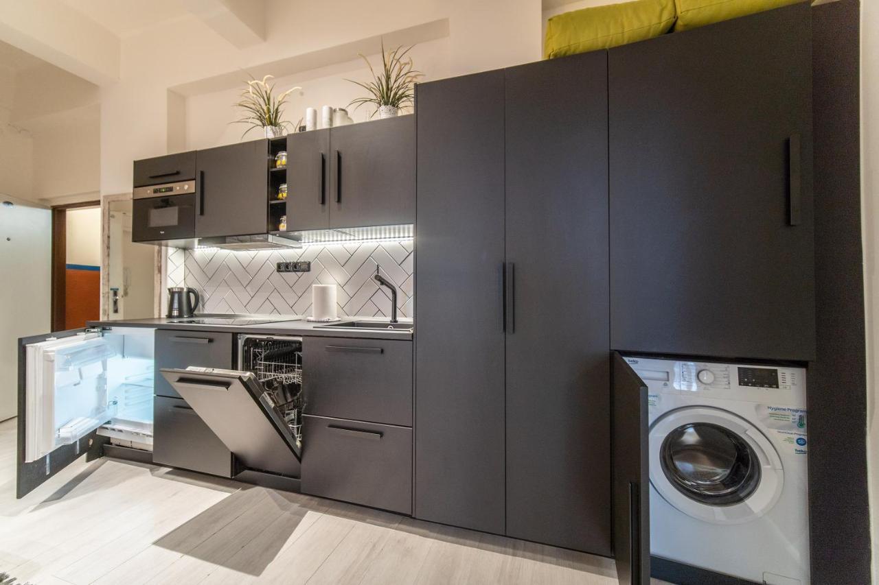 Sunny Central Apartment On Wenceslas Square By Easybnb براغ المظهر الخارجي الصورة