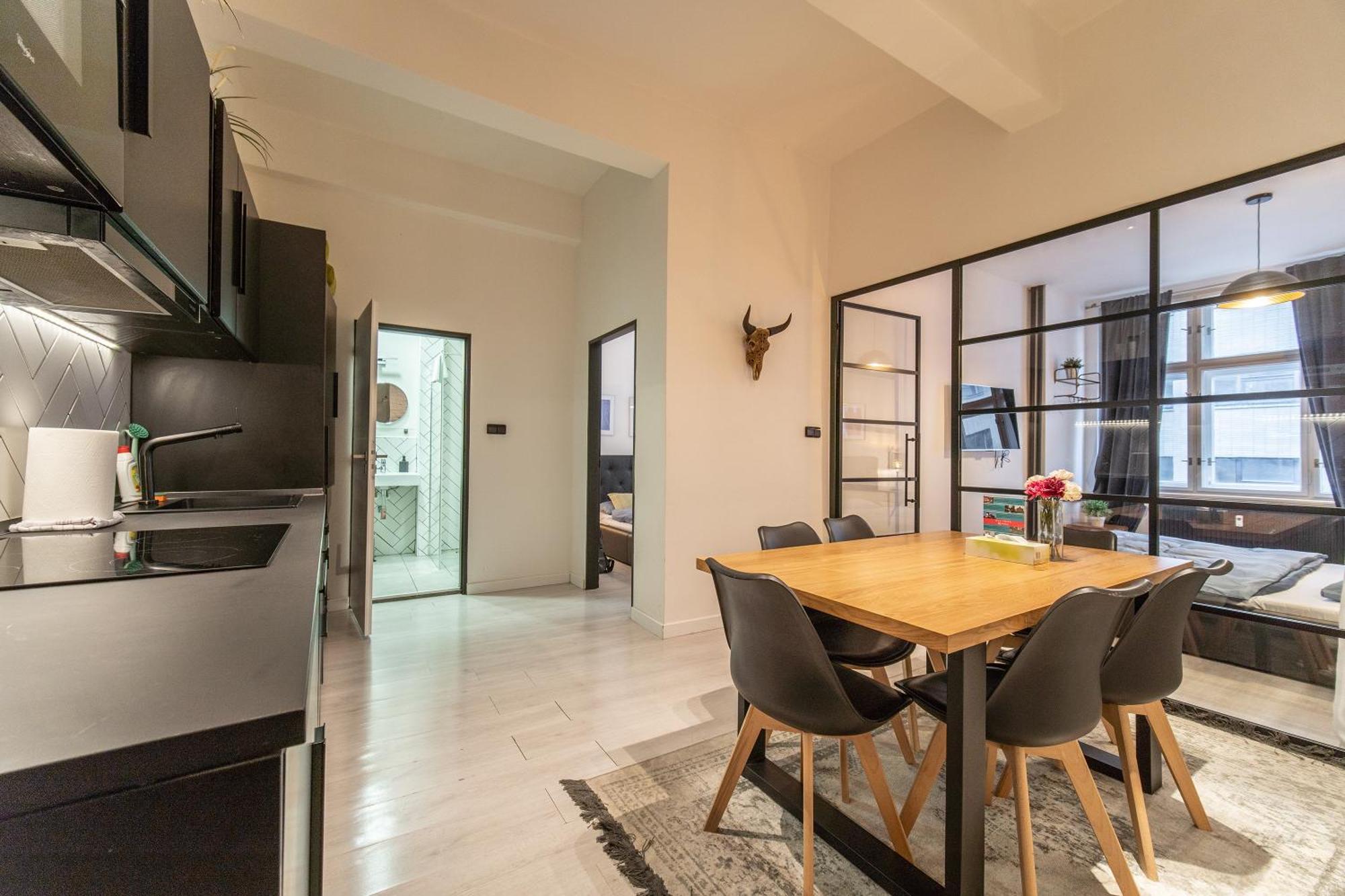 Sunny Central Apartment On Wenceslas Square By Easybnb براغ المظهر الخارجي الصورة
