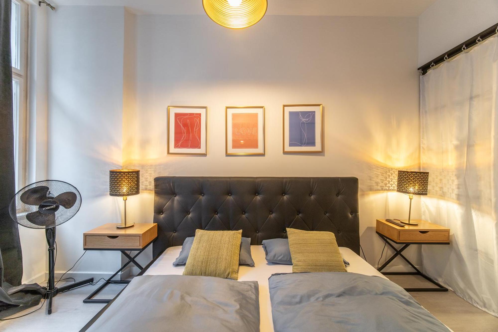 Sunny Central Apartment On Wenceslas Square By Easybnb براغ المظهر الخارجي الصورة