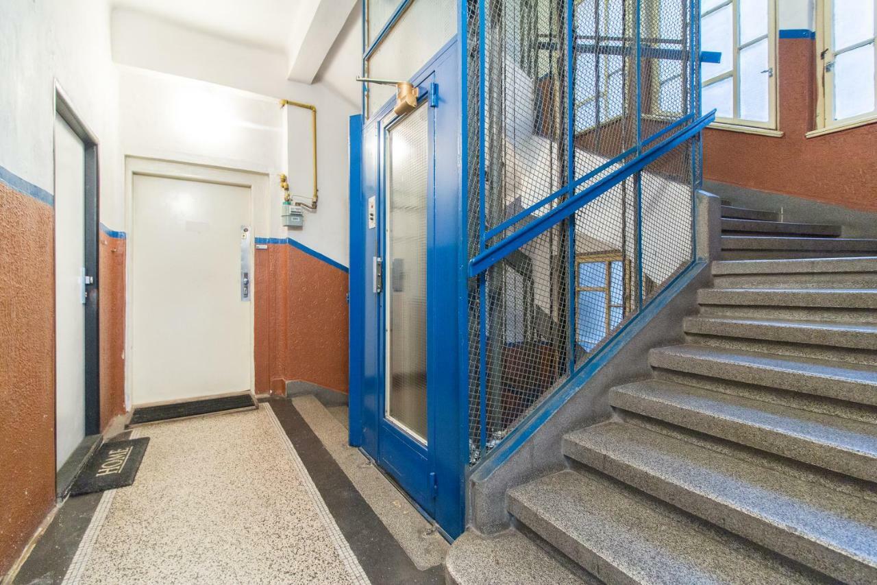 Sunny Central Apartment On Wenceslas Square By Easybnb براغ المظهر الخارجي الصورة